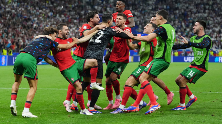 《今期生肖人人知谜底揭晓：打一生肖是什么》